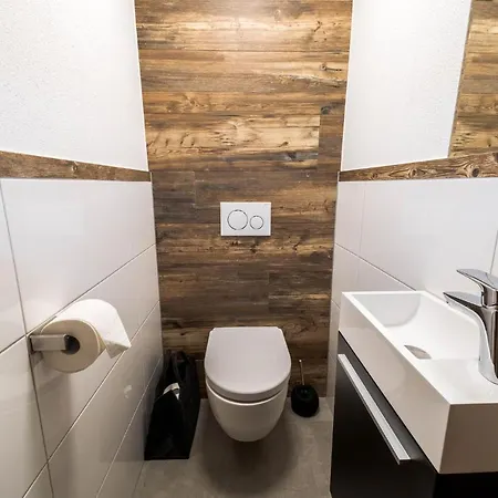 Mayerl's Kaiserappartement Зёлль