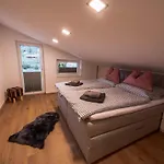 Mayerl's Kaiserappartement Apartamento Söll